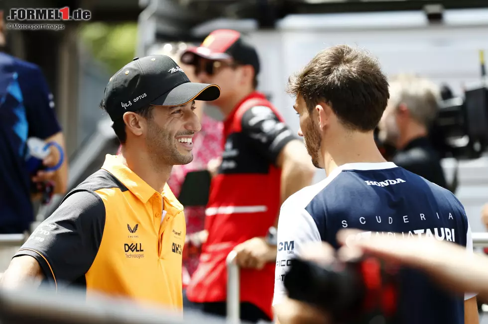 Foto zur News: Daniel Ricciardo (McLaren) und Pierre Gasly (AlphaTauri)