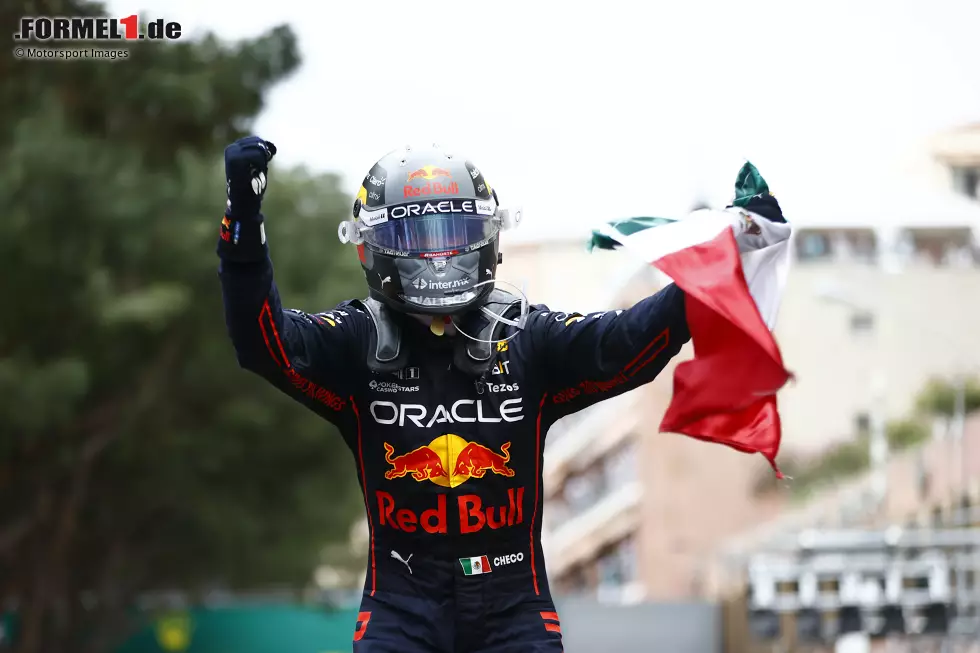 Foto zur News: Sergio Perez (Red Bull)