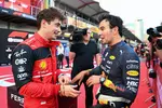 Foto zur News: Sergio Perez (Red Bull) und Charles Leclerc (Ferrari)