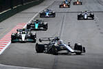 Foto zur News: Pierre Gasly (AlphaTauri), Lewis Hamilton (Mercedes) und Sebastian Vettel (Aston Martin)