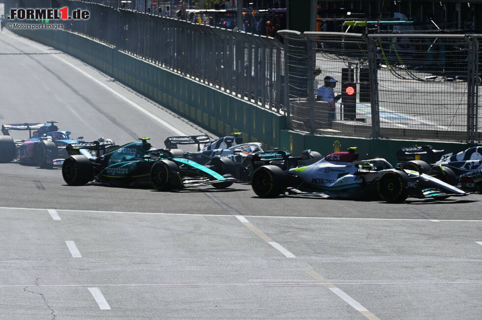Foto zur News: Lewis Hamilton (Mercedes), Yuki Tsunoda (AlphaTauri), Sebastian Vettel (Aston Martin), Fernando Alonso (Alpine) und Lando Norris (McLaren)