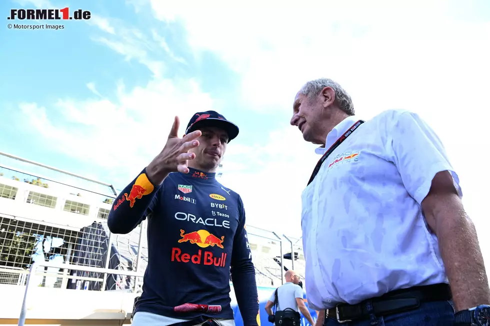 Foto zur News: Max Verstappen (Red Bull) und Helmut Marko