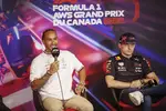 Foto zur News: Lewis Hamilton (Mercedes) und Max Verstappen (Red Bull)