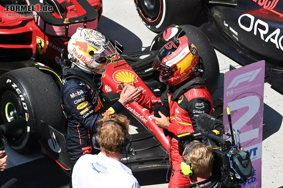 Foto zur News: Max Verstappen (Red Bull) und Carlos Sainz (Ferrari)