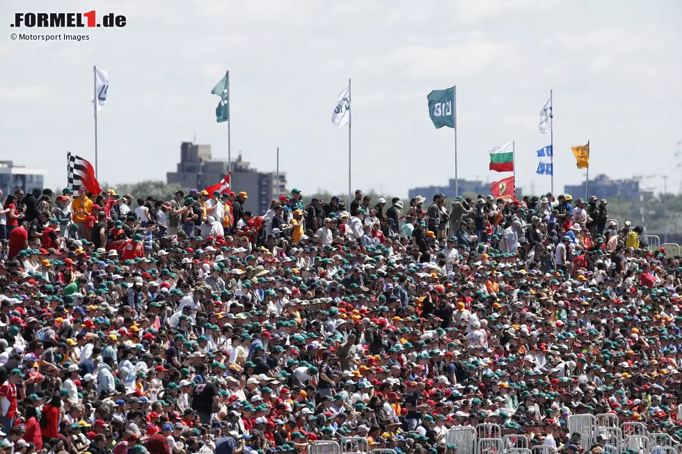 Foto zur News: Fans in Montreal