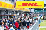 Foto zur News: Pitwalk in Silverstone