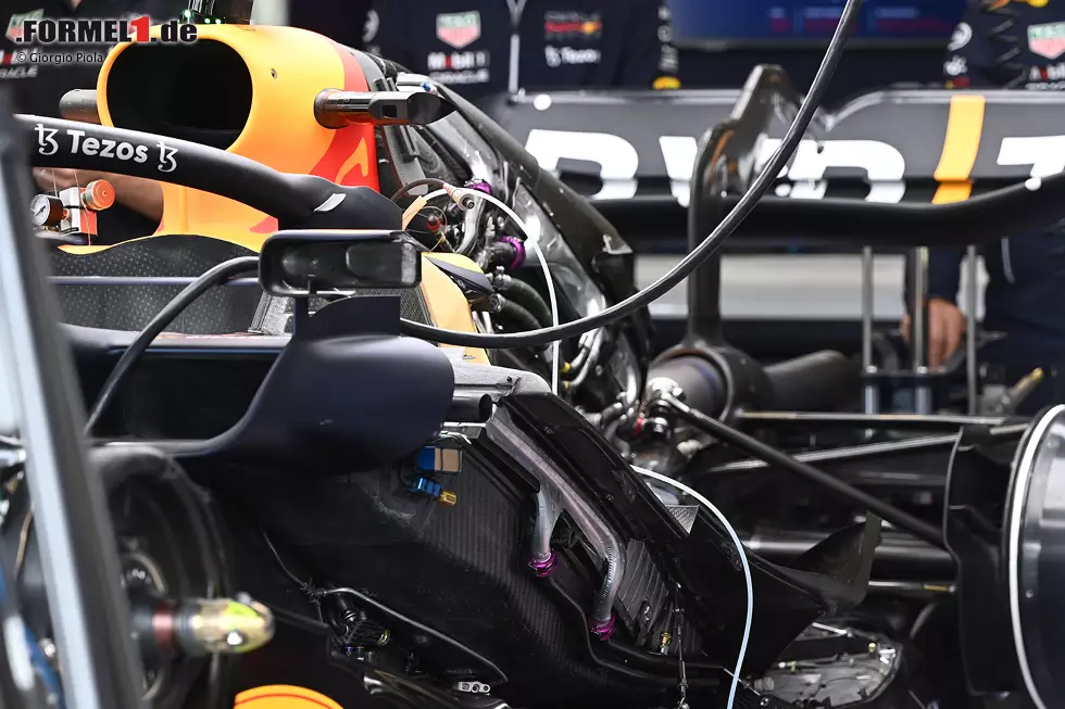 Foto zur News: Red Bull RB18