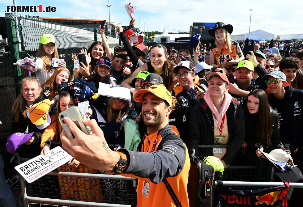 Foto zur News: Daniel Ricciardo (McLaren)