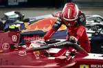 Foto zur News: Charles Leclerc (Ferrari) und Carlos Sainz (Ferrari)