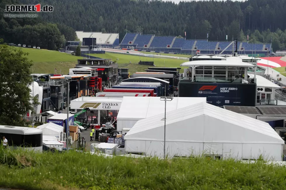 Foto zur News: Blick auf das Fahrerlager in Spielberg