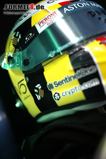 Foto zur News: Sebastian Vettel (Aston Martin)