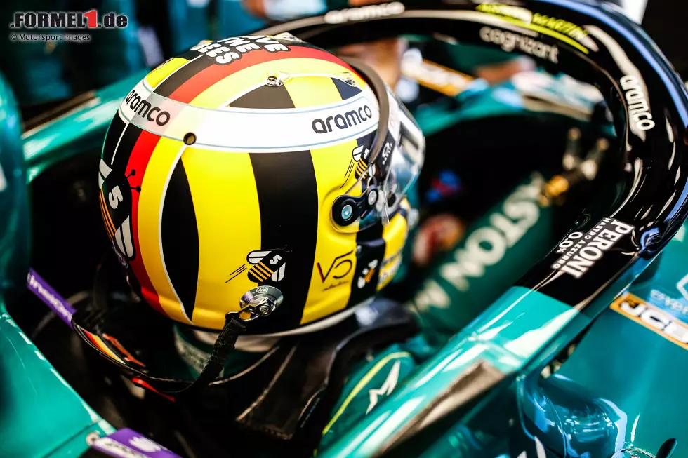 Foto zur News: Sebastian Vettel (Aston Martin)