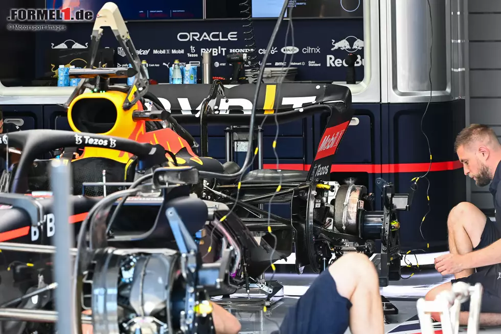 Foto zur News: Red Bull RB18