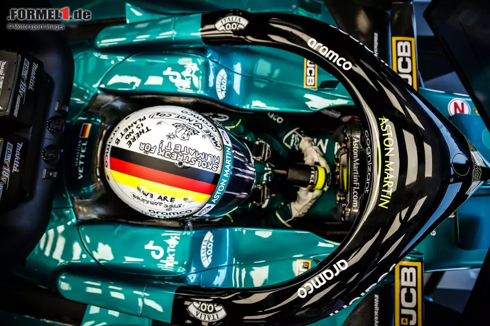 Foto zur News: Sebastian Vettel (Aston Martin)