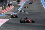 Foto zur News: Charles Leclerc (Ferrari), Max Verstappen (Red Bull) und Lewis Hamilton (Mercedes)