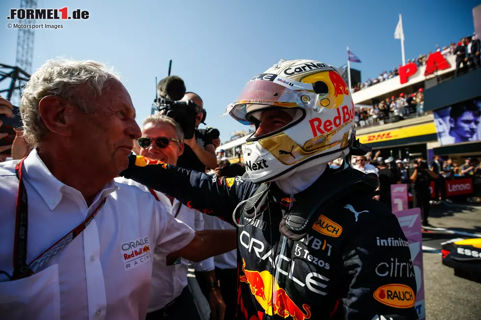 Foto zur News: Max Verstappen (Red Bull) und Helmut Marko