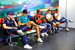 Foto zur News: Max Verstappen (Red Bull), Lance Stroll (Aston Martin), Carlos Sainz (Ferrari), Yuki Tsunoda (AlphaTauri) und George Russell (Mercedes)