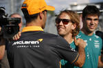 Foto zur News: Daniel Ricciardo (McLaren) und Sebastian Vettel (Aston Martin)