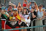 Foto zur News: Fans von Sebastian Vettel (Aston Martin)