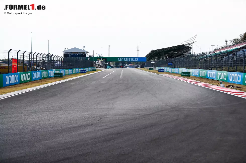 Foto zur News: Die Zielgeraden am Hungaroring