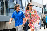 Foto zur News: Fernando Alonso (Alpine) mit Freundin Andrea Schlager