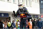 Foto zur News: Max Verstappen (Red Bull) und Jos Verstappen