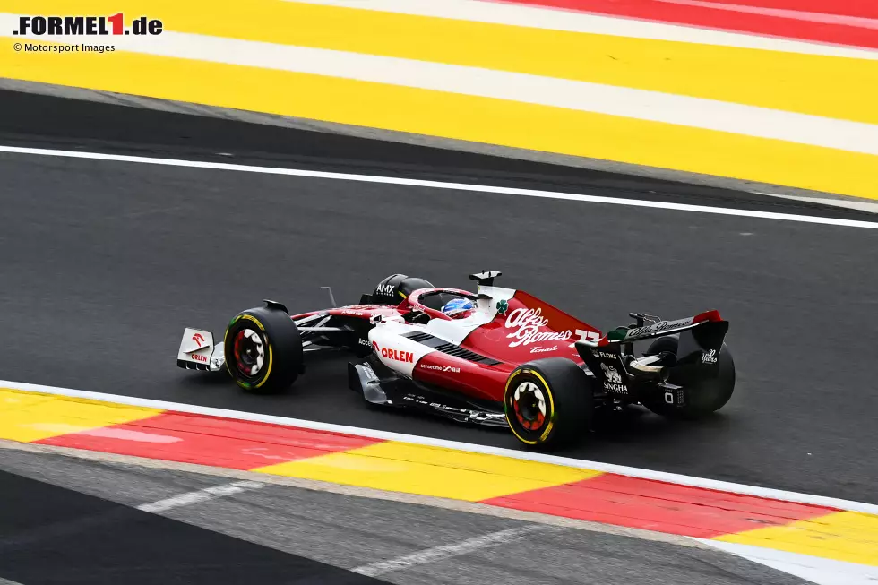 Foto zur News: Valtteri Bottas (Alfa Romeo)