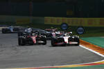 Foto zur News: Kevin Magnussen (Haas) und Charles Leclerc (Ferrari)