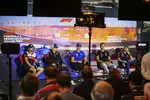 Foto zur News: Valtteri Bottas (Alfa Romeo), Esteban Ocon (Alpine), Mick Schumacher (Haas), George Russell (Mercedes) und Max Verstappen (Red Bull)