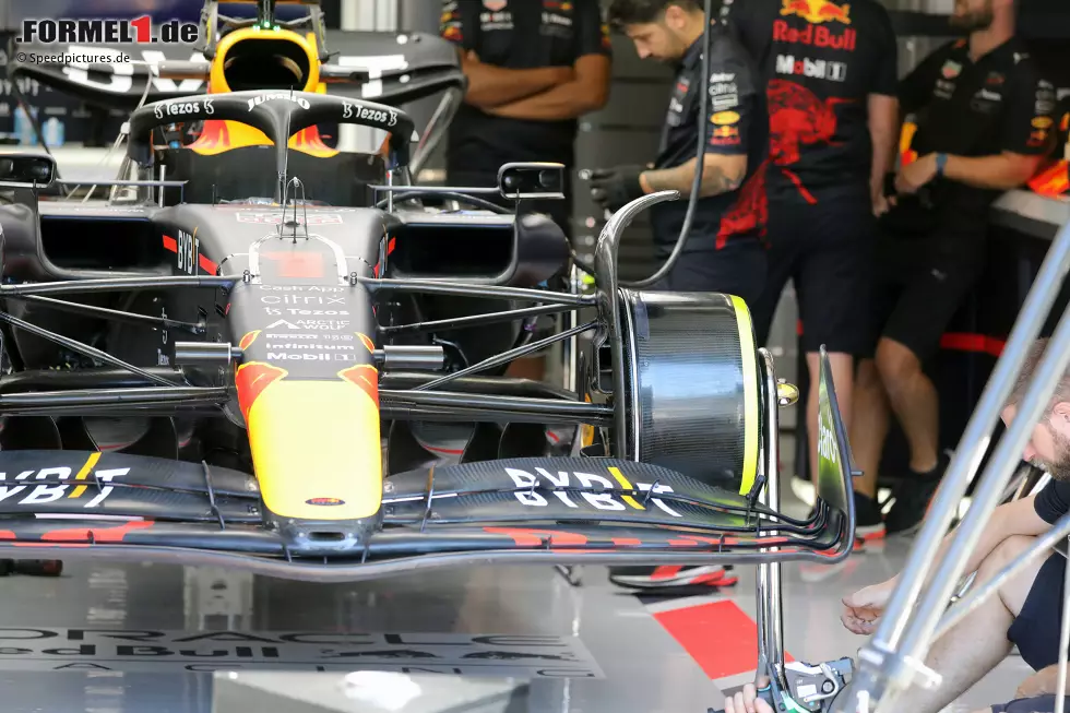 Foto zur News: Red Bull RB18