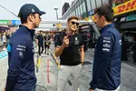 Foto zur News: Alexander Albon (Williams), George Russell (Mercedes) und Nicholas Latifi (Williams)