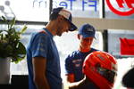 Foto zur News: Mick Schumacher (Haas) mit Esteban Ocon (Alpine)