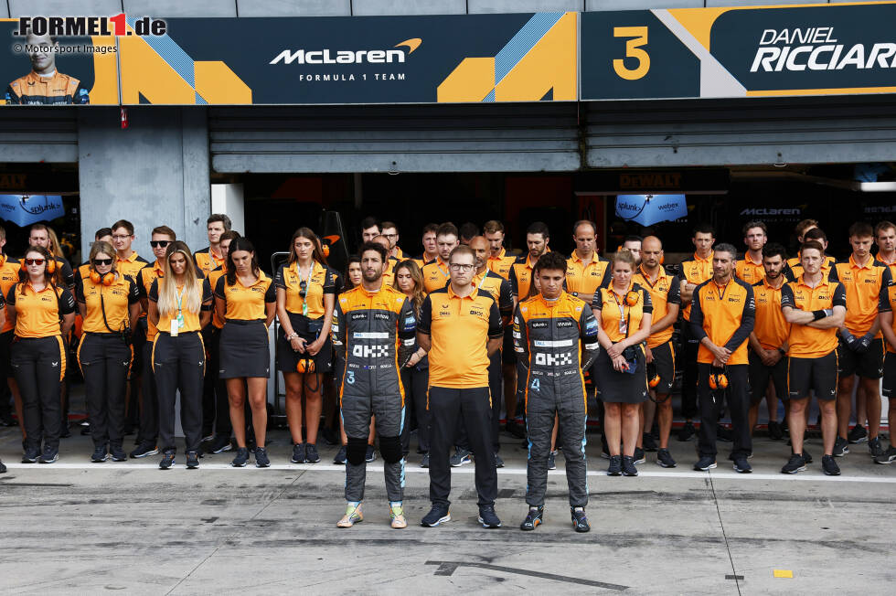 Foto zur News: Daniel Ricciardo (McLaren), Andreas Seidl und Lando Norris (McLaren)