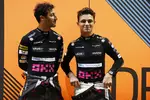 Foto zur News: Daniel Ricciardo (McLaren) und Lando Norris (McLaren)