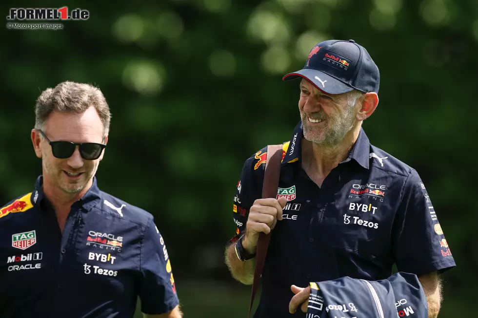 Foto zur News: Christian Horner und Adrian Newey