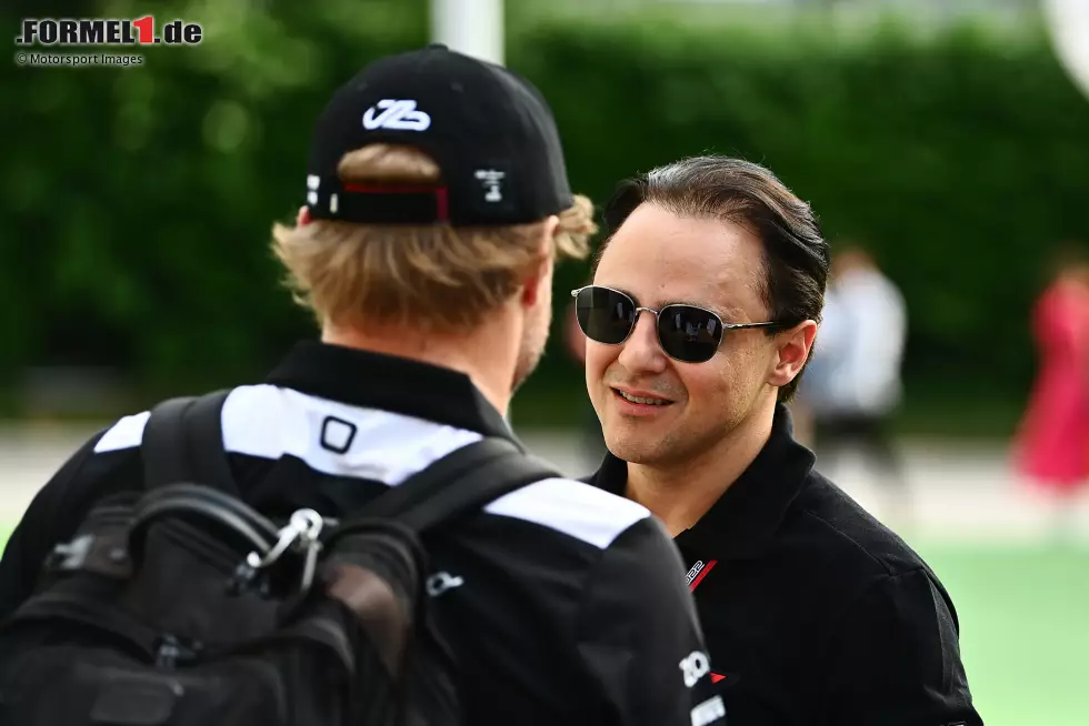 Foto zur News: Valtteri Bottas (Alfa Romeo) und Felipe Massa