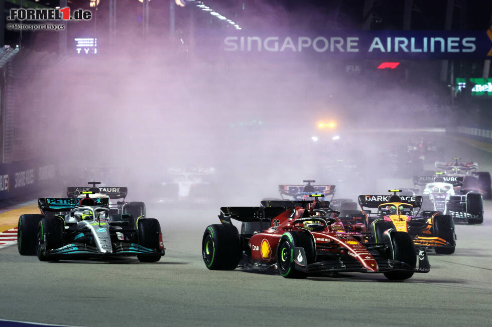 Charles Leclerc (Ferrari), Carlos Sainz (Ferrari), Lewis Hamilton (Mercedes), Lando Norris (McLaren), Pierre Gasly (AlphaTauri) und Fernando Alonso (Alpine) Charles Leclerc (Ferrari), Carlos Sainz (Ferrari), Lewis Hamilton (Mercedes), Lando Norris (McLaren), Pierre Gasly (AlphaTauri) und Fernando Alonso (Alpine)