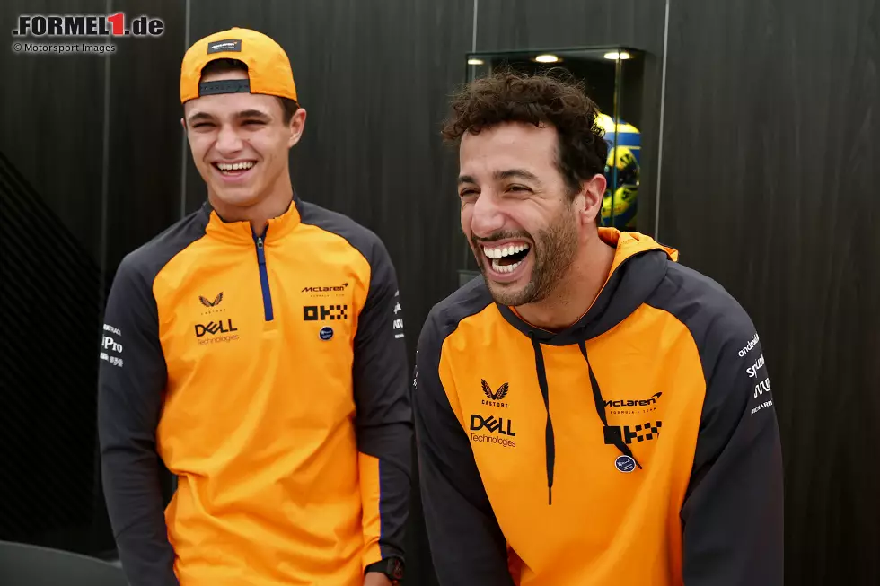 Foto zur News: Lando Norris (McLaren) und Daniel Ricciardo (McLaren)