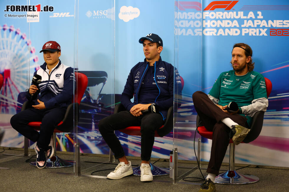 Foto zur News: Yuki Tsunoda (AlphaTauri), Nicholas Latifi (Williams) und Sebastian Vettel (Aston Martin)