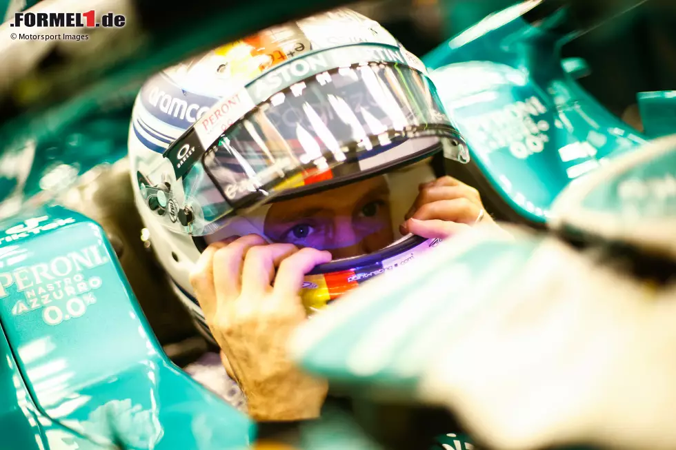 Foto zur News: Sebastian Vettel (Aston Martin)