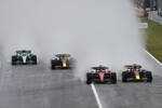 Max Verstappen (Red Bull), Charles Leclerc (Ferrari), Sergio Perez (Red Bull) und Lewis Hamilton (Mercedes) 