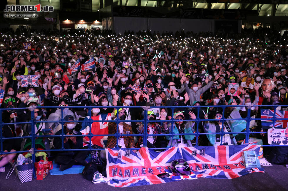 Foto zur News: Fans in Suzuka