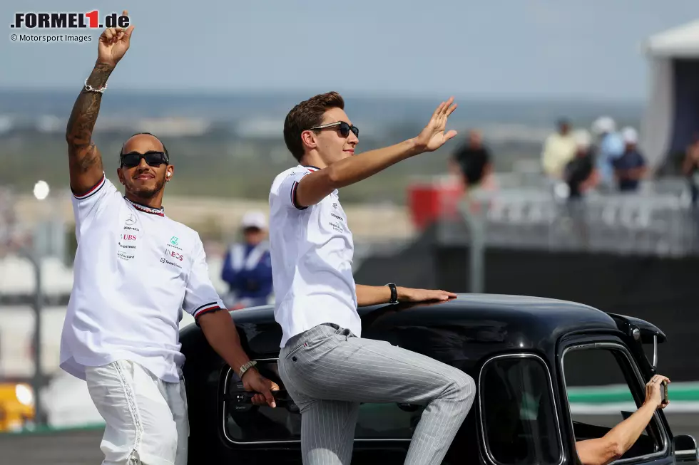 Foto zur News: Lewis Hamilton (Mercedes) und George Russell (Mercedes)