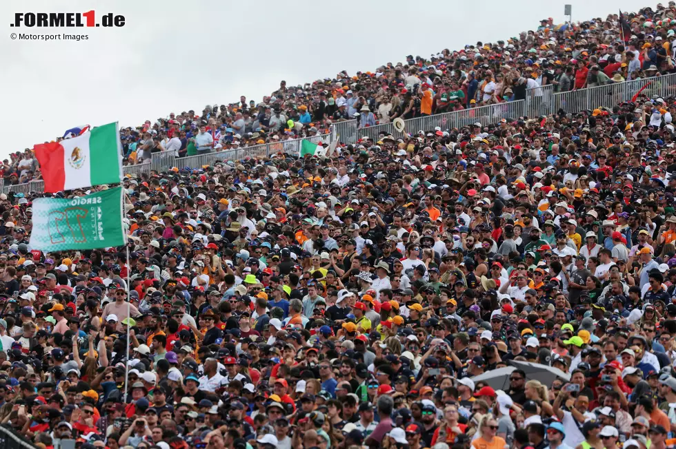 Foto zur News: Fans in Austin