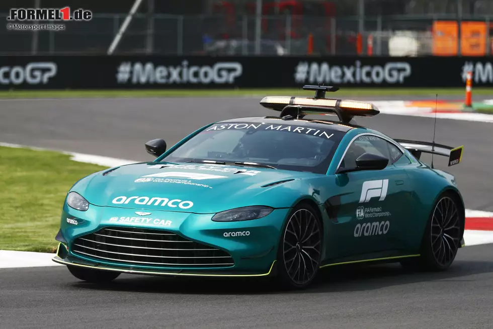 Foto zur News: Safety-Car von Aston Martin