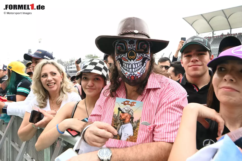 Foto zur News: Fans in Mexiko