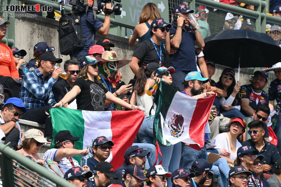Foto zur News: Fans in Mexiko