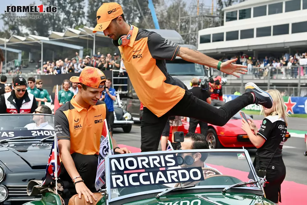 Foto zur News: Lando Norris (McLaren) und Daniel Ricciardo (McLaren)