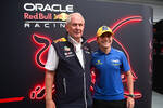 Foto zur News: Helmut Marko (Red Bull) und Enzo Fittipaldi