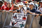 Foto zur News: Fans von Sebastian Vettel (Aston Martin)